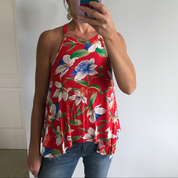 Red Floral Tank - Picture 4 of 5